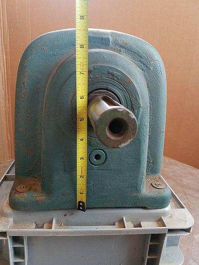 Used Demag Hoist Gearbox 3476049 - 25:1 Ratio, 1-3/8" Shaft, 3/8" Key 240V 360V