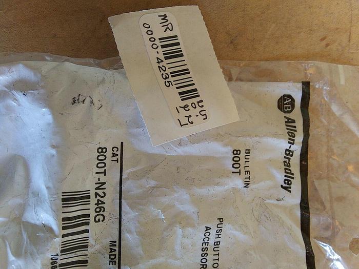 Allen Bradley 800T-N246G Mushroom Head Cap Green Momentary Non-illuminated