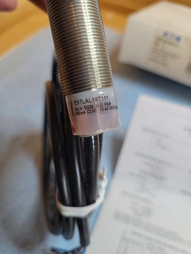 Eaton E57LAL18T111 18mm Tubular Inductive Proximity Sensor