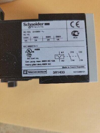 Schneider Electric CA2 SKE20G7 3389110567083