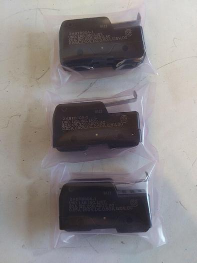 Unimax 2HBT889A-1/2HBT890A-1 Limit Switch (Lot of 6)
