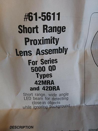 Allen Bradley 61-5611 Lens Assembly Diffuse Short Range (Lot of 2)