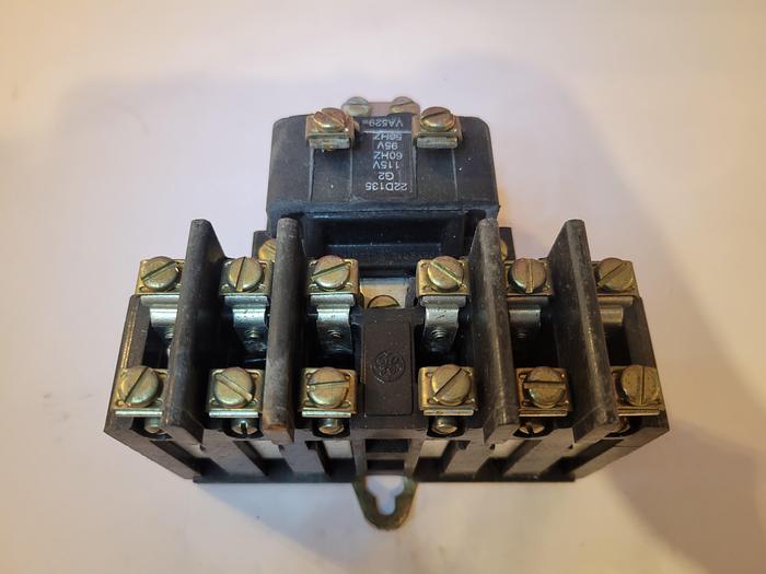 Used General Electric CR2810A14DE