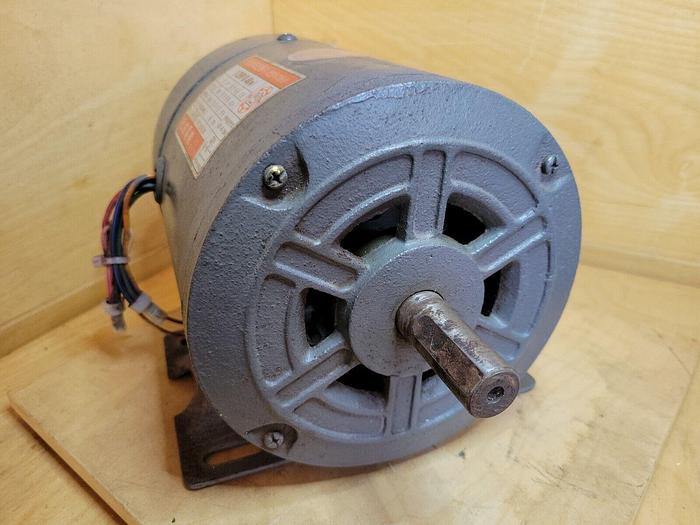 Used Electric Motor 0.5 HP 1750rpm 220V Shaft 3/4 Hp