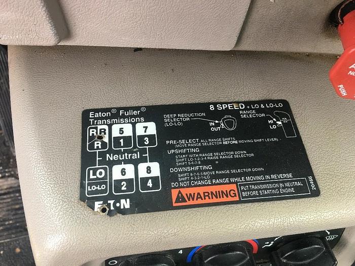 Used 2001 Mack CH 613