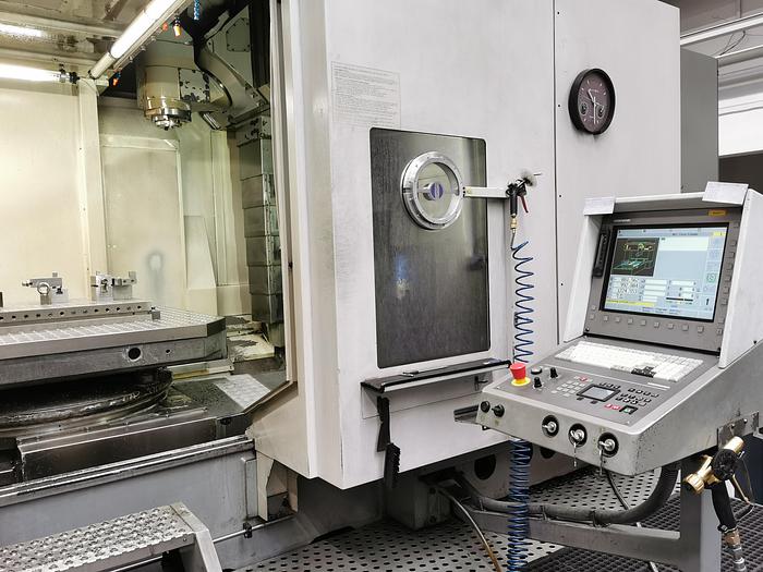 Gebraucht 5-Achsen-Bearbeitungszentrum DECKEL MAHO - DMC 200 U