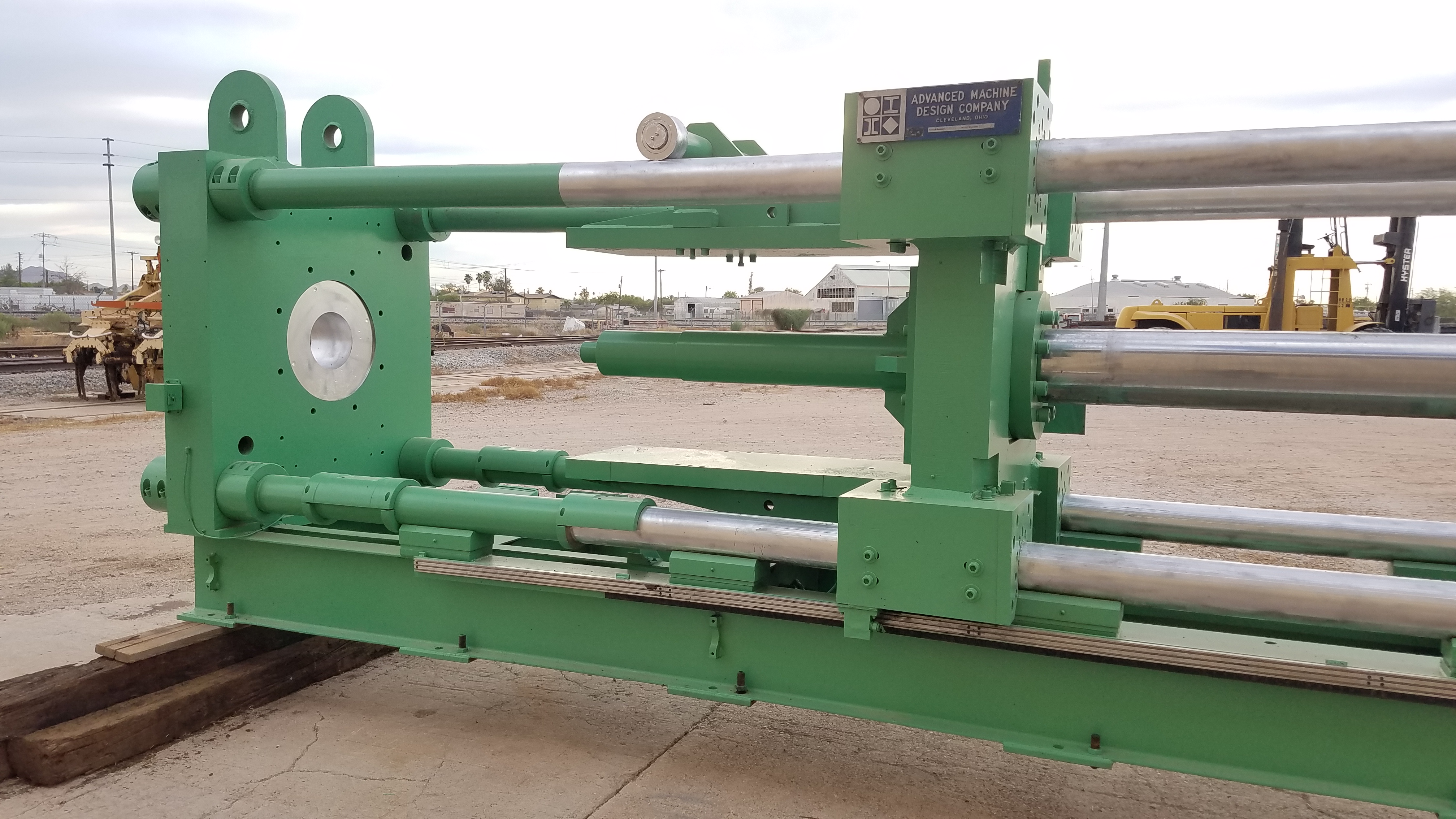 Used 250 Ton Advanced Machine Horiz. Hyd. Press