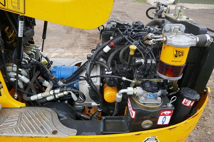 Used 2017 JCB 8008 CTS