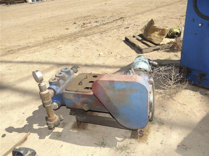 Used Kerr 3300 KP Hydraulic run mist pump