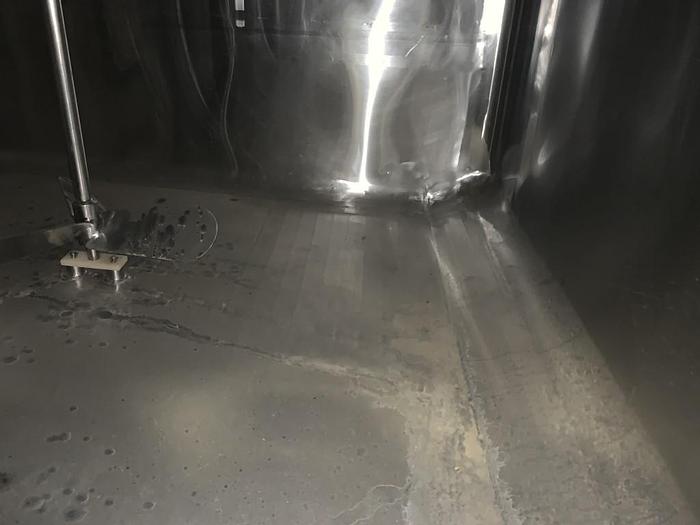 Used Tank, 3,000 Gallon, S/st, Insul, Agit, 2-Compartment #C743869