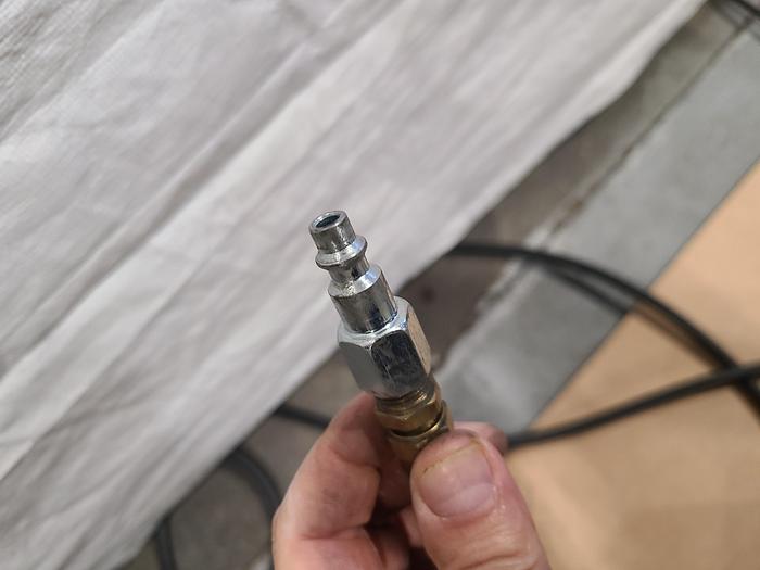 Used Edmunds Air-O-Limit Guage