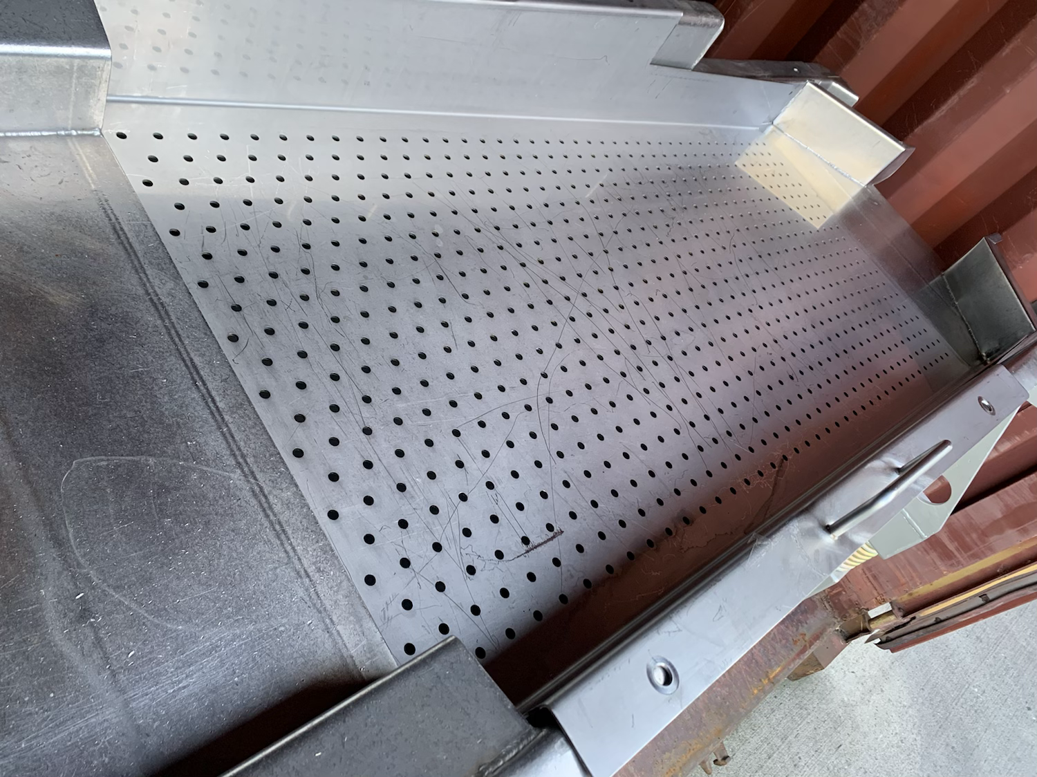 Used Large Vibratory Sieve