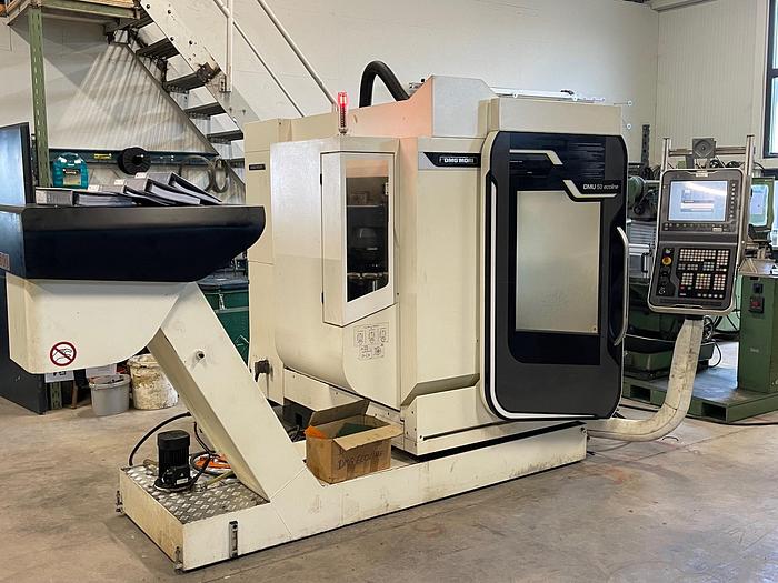Gebraucht 5 Achsen CNC Universalbearbeitungszentrum DMG DMU 50 eco (3+2)