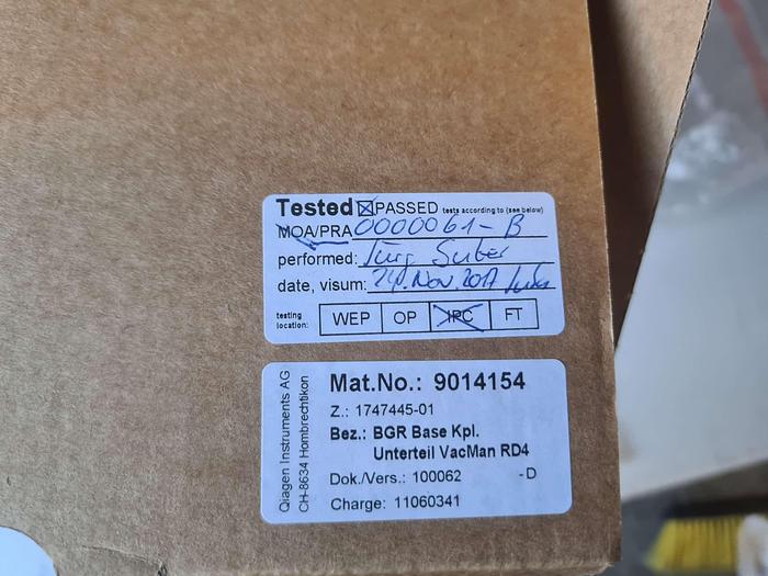 Used Qiagen BGR Base KPL Unterteil VacMan R with Man RD4 Top Komplett