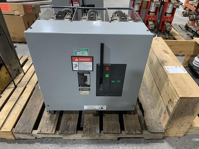Used SQUARE D COMPANY 3000 AMP MEDIUM VOLTAGE BREAKER VACUUM SWITCH