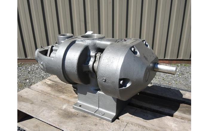 D'occasion USED TUTHILL ROTARY LOBE PUMP, 3'' X 3'' INLET & OUTLET, STAINLESS STEEL