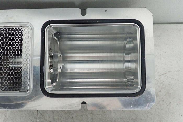 Used Pfeiffer SplitFlow 270 3P Agilent G2571-80210 Vacuum Pump with Controller TC 400