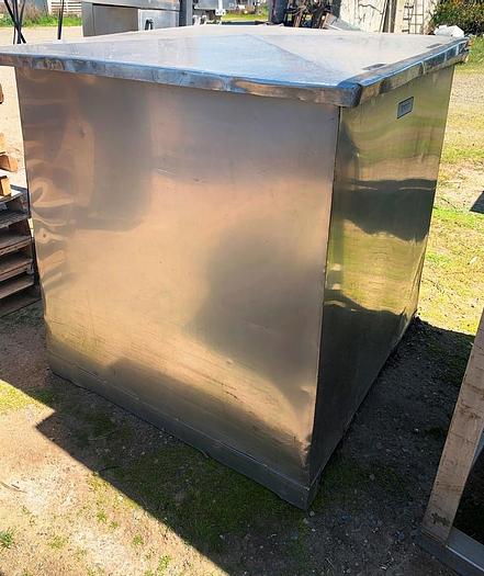 Used Bin, 50 CF, S/st, 44" X 44" X 48", Tote, Ucon #S743930