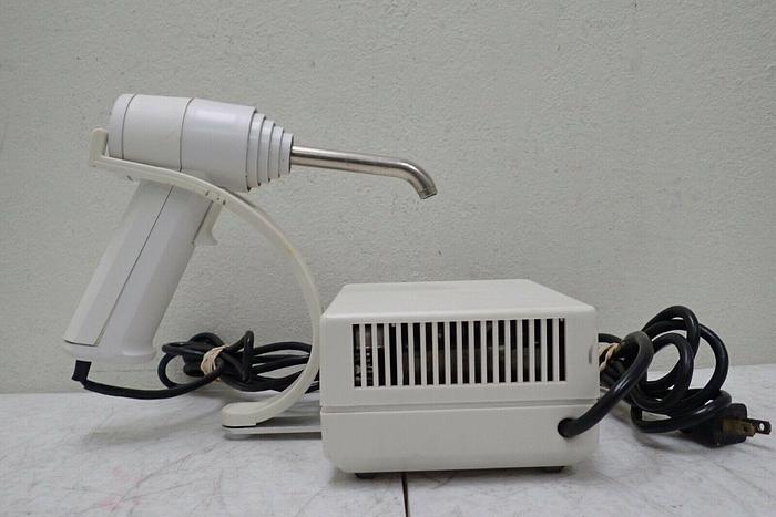 Used ESPE GmbH & Co. Elipar II Dental Curing Light