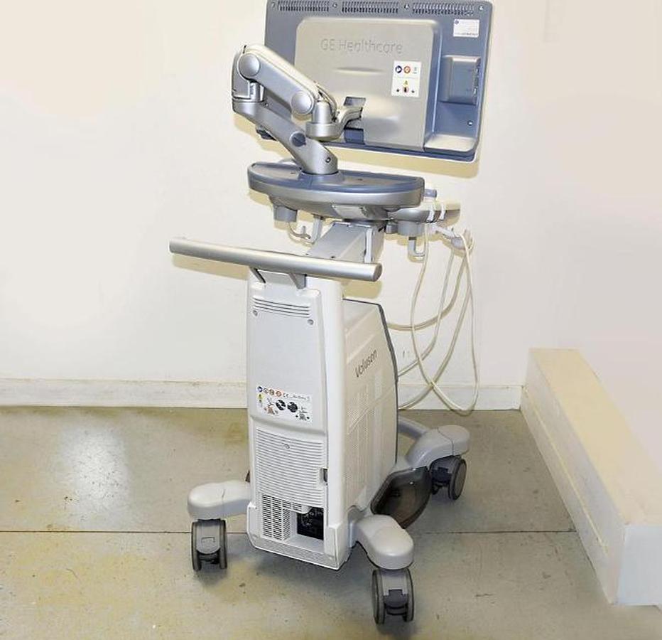 D'occasion GENEAL ELECTRIC VOLUSON S6 ULTRASOUND UNIT