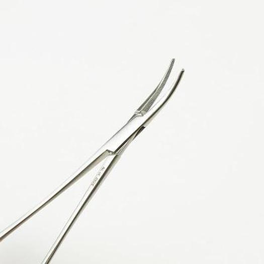 LERICHE PLIERS CURVED 15CM S/G