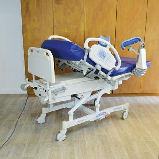 Used HILL-ROM AFFINITY 4 ELECTRIC DELIVERY BED