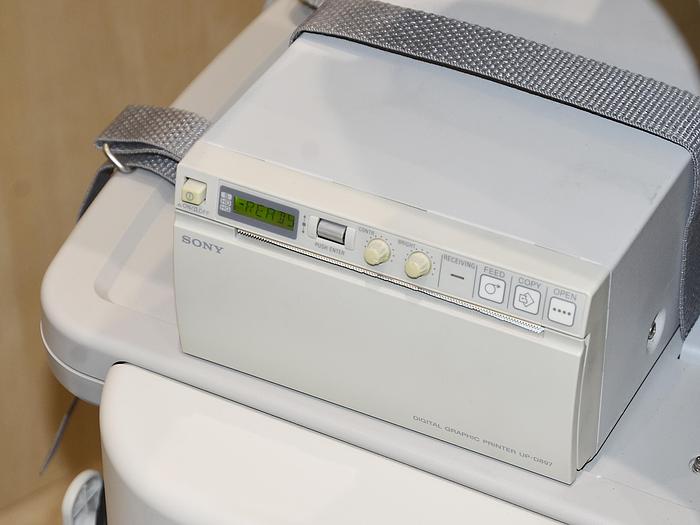 Used PHILIPS HD9 3D/4D ULTRASOUND with 4 PROBES