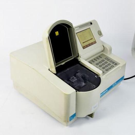 Used BECKMAN 530 SPECTROPHOTOMETER