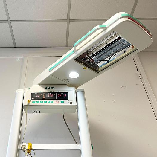 Used NEO NATALE ATOM HEATING RAMP, MOBILE ON WHEELS