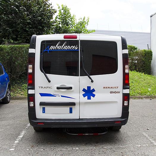 Used AMBULANCE RENAULT TRAFFIC AMENAGÉ