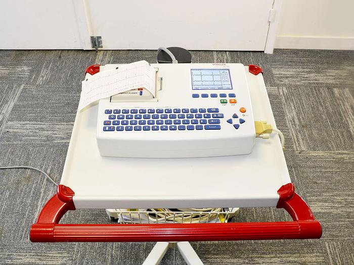Used SCHILLER AT 101 ECG MACHINE