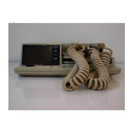 Used DEFIBRILLATOR WITH TRANSPORT SCOPE ZOLL PB1400