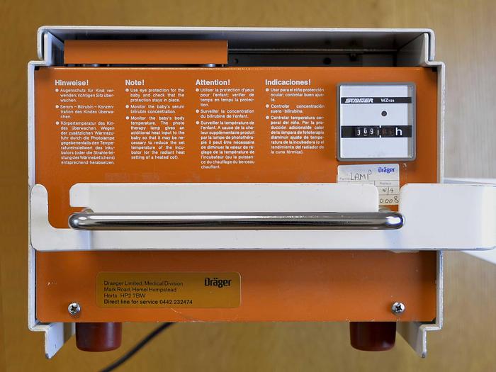 D'occasion RAMPE DE PHOTOTHERAPIE 800 HERAEUS