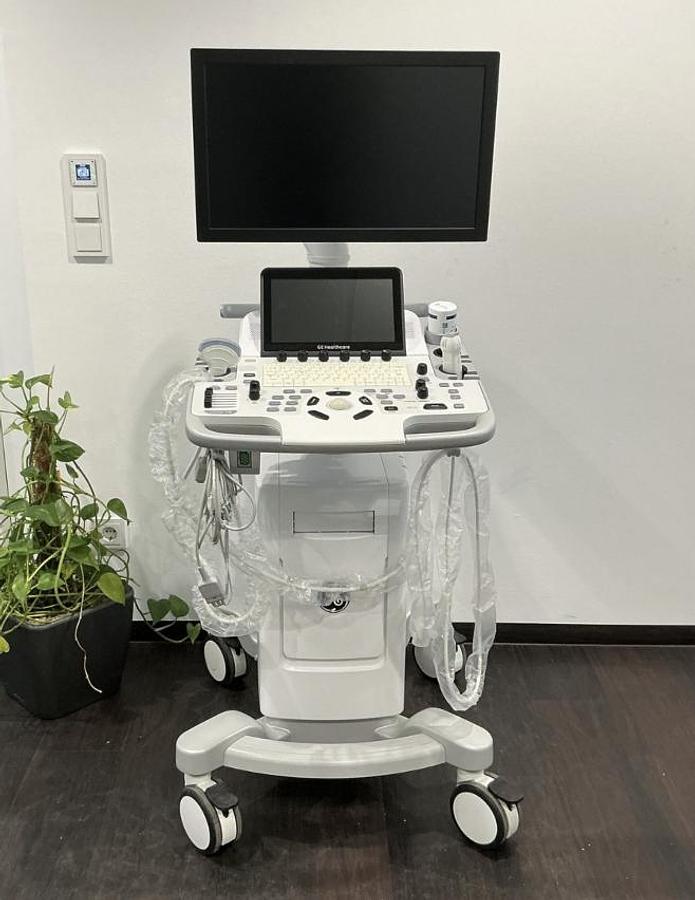 D'occasion GE CARDIAC ULTRASOUND VIVID T8