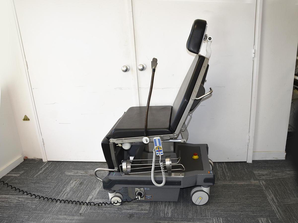 D'occasion UFSK OSYS BL600 XLE Electric Ophthalmic Chair
