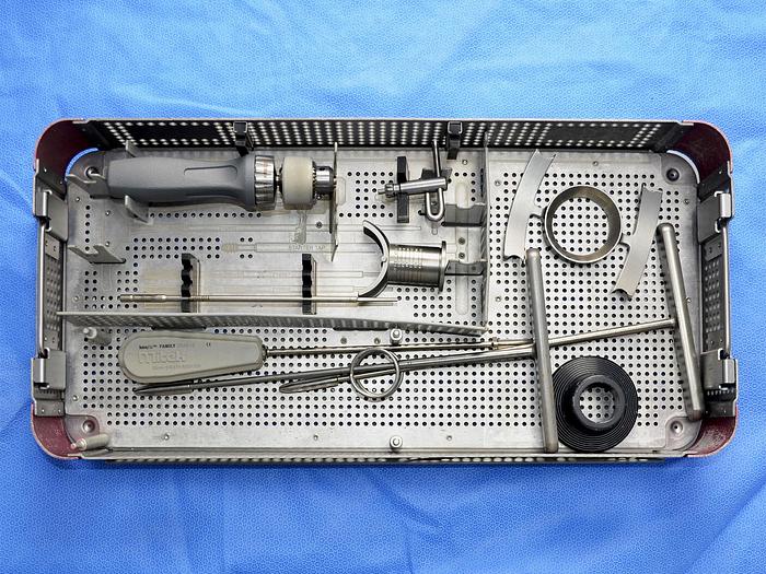 Used BIOINTRAFIX LIGAMENT SET MITEK DEPUY