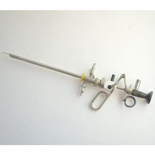 Used STORZ RESECTOR WITH STORZ 30 DEGR OPTICS