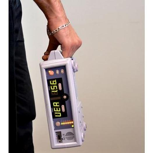 Used NELLCOR N-560 PULSE OXIMETER