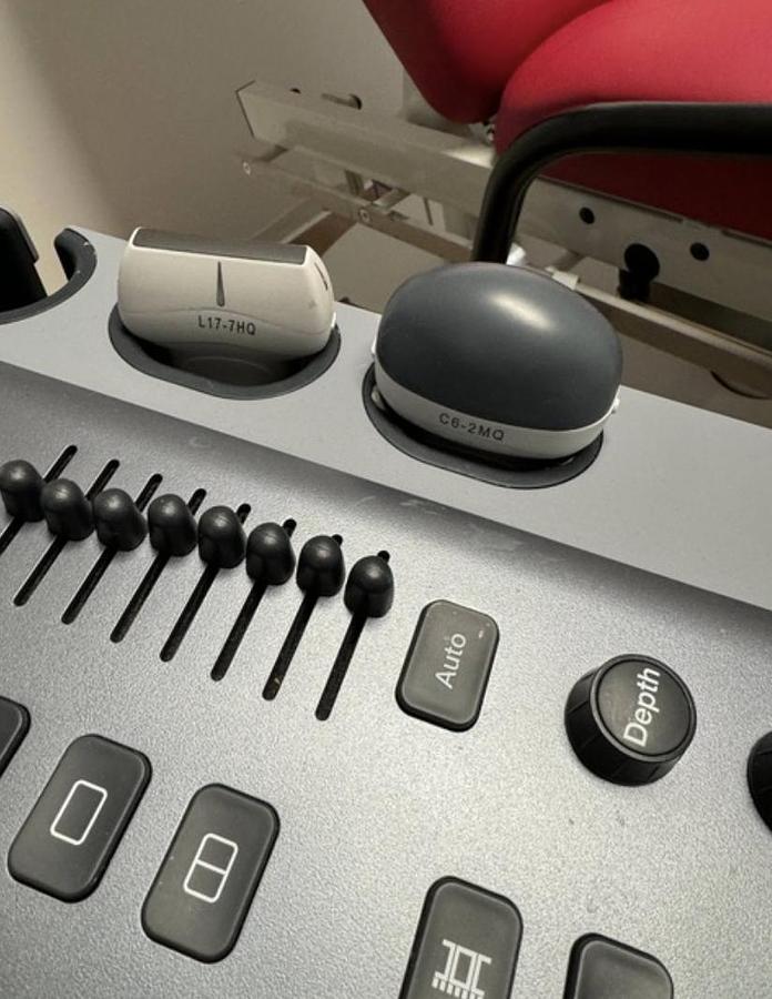 D'occasion EDAN Acclarix LX9 Ultrasound System (YOM 11/2020)