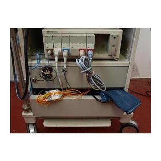 Used ANESTHESIA VENTILATOR WITH MONITOR AND CAPNO