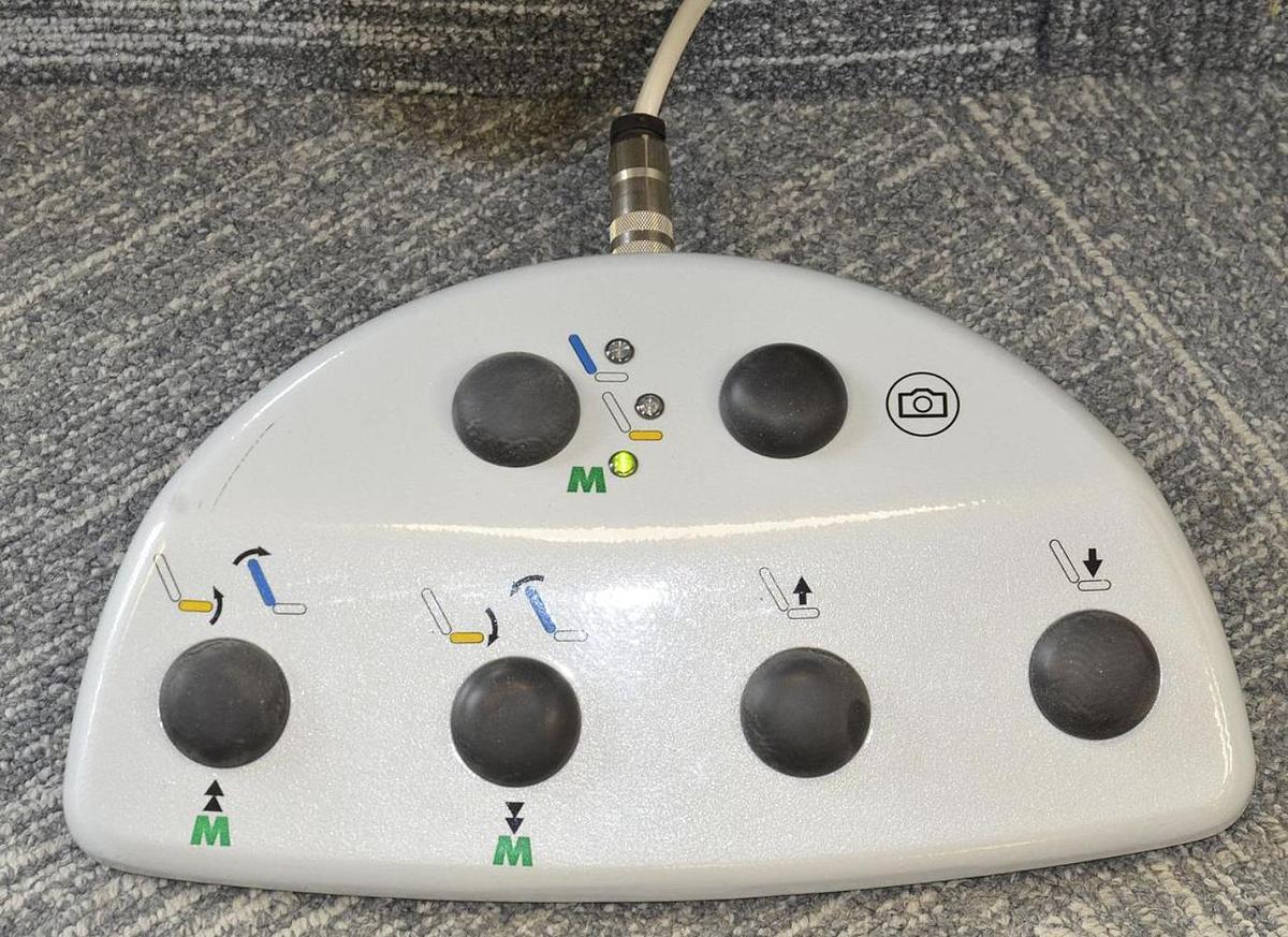 Rénové FAUTEUIL GYNÉCOLOGIQUE SCHMITZ MEDI-MATIC AVEC VIDEO COLPOSCOPE VIDAN INTEGRÉ ET ECRAN