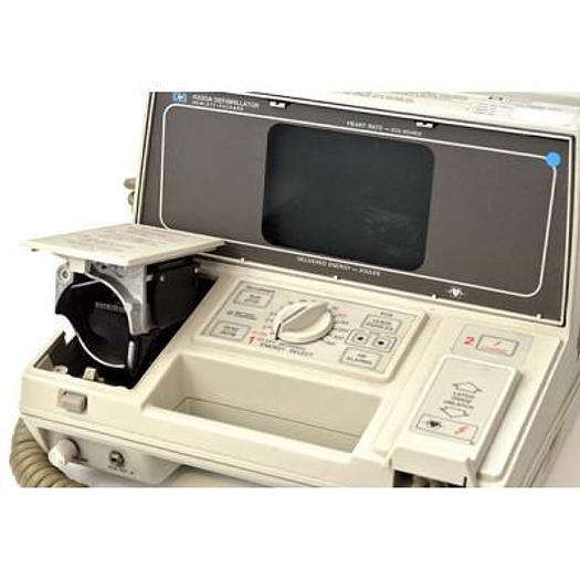 Used DEFIBRILLATOR HP 43120A
