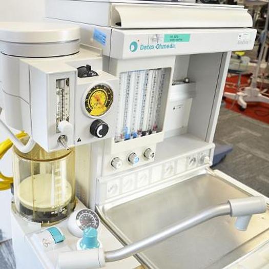 Used DATEX OHMEDA AESTIVA 5 ANESTHESIA VENTILATOR WITH ANESTHESIA MONITOR