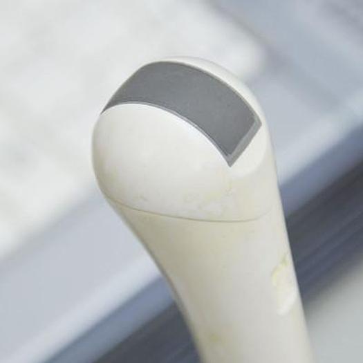 Used LOGIQ -e ELECTRIC GENERAL PORTABLE ECHOGRAPH WITH 3 PROBES