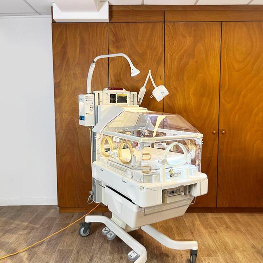 D'occasion COUVEUSE GENERAL ELECTRIC GIRAFFE OMNIBED