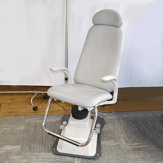 D'occasion FAUTEUIL ÉLECTRIQUE DE CONSULTAION ORL DP MEDICAL