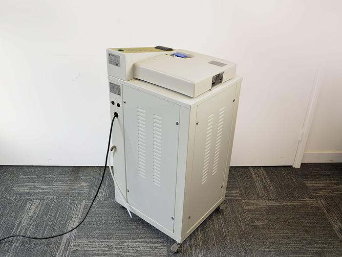 D'occasion AUTOCLAVE VERTICAL 24 l, STERISTEAM CDL - Class B