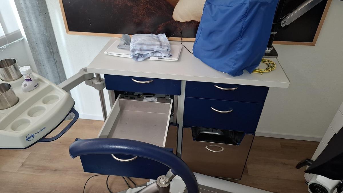 D'occasion ATMOS COMPLETE GYNECOLOGICAL SET CHAIR - DIGITAL COLPOSCOPE - FURNITURE - STOOL