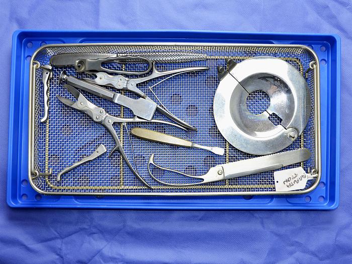 Used AMPUTATION SET
