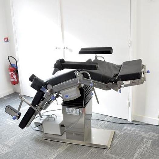 Used TRUMPF SATURN ELECTRIC MULTIDISCIPLINARY OPERATING TABLE